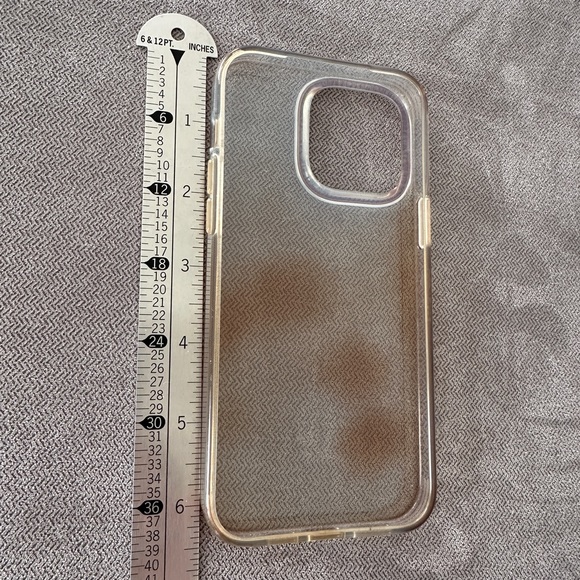 Clear Tech 21 iPhone 14 Plus cell phone case - Picture 4 of 6